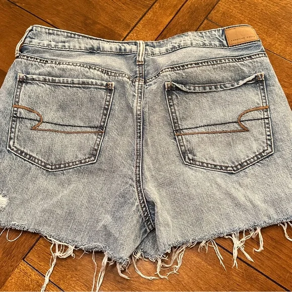 American Eagle Blue Jean Shorts Distressed Frayed Hem - Picture 2 of 4